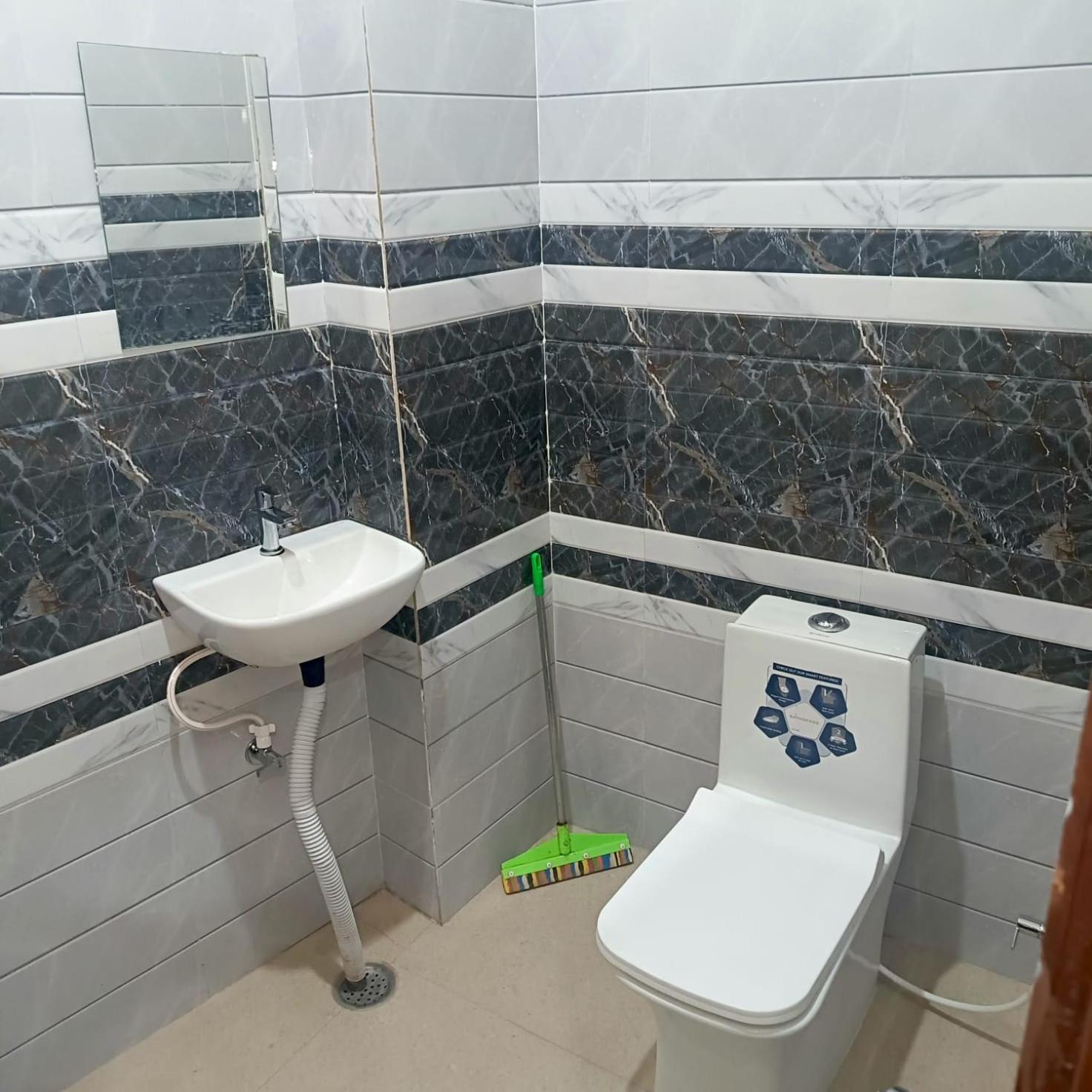 Hotel Shri Girraj Residency Mathura Exteriér fotografie